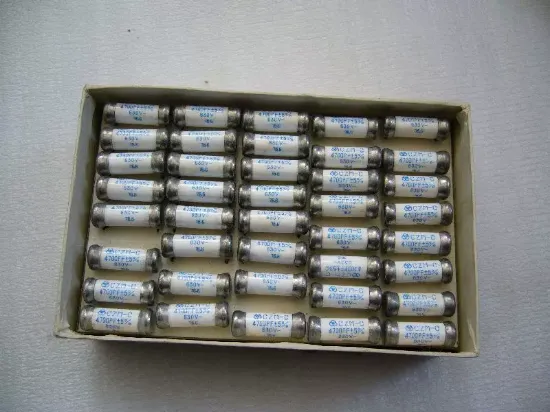 图片 其他纸介质或塑料介质电容器