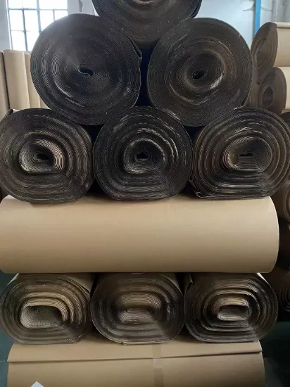 图片 成卷未曝光的宽幅感光纸及纸板